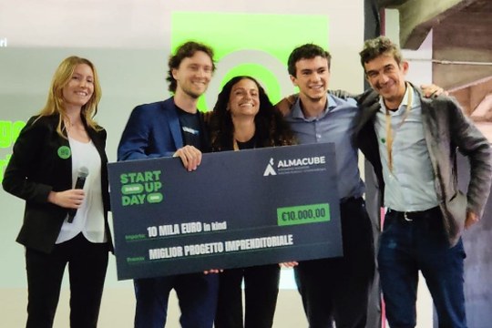 Il team Competr premiato alla StartUp Day